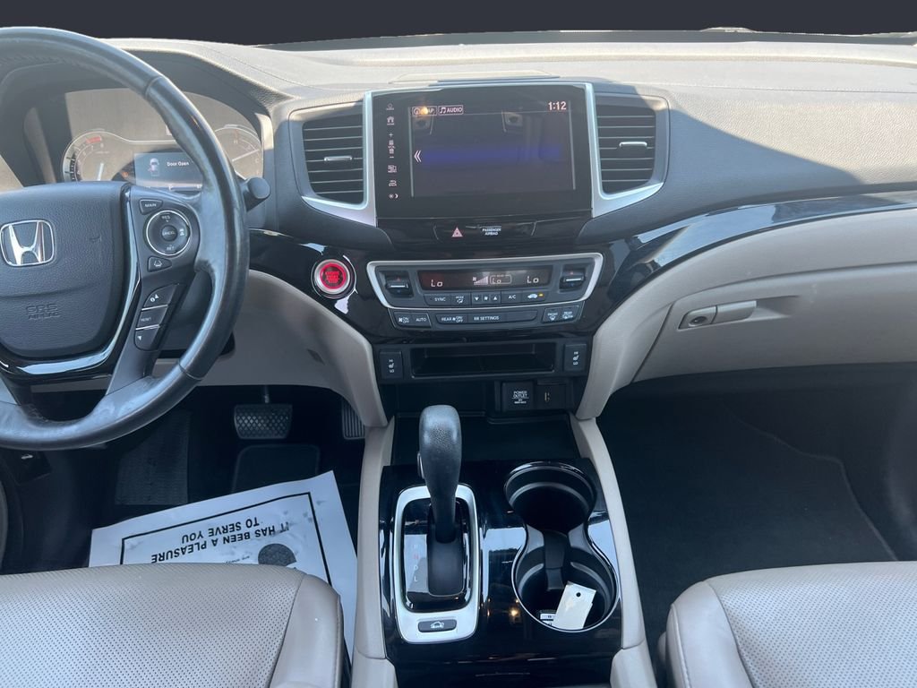 Used 2019 Platinum White Pearl Honda RTL-E image 11