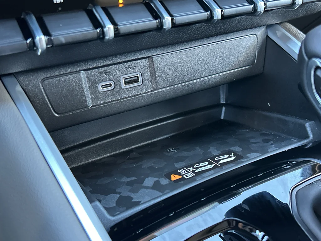 2026 Chevrolet Colorado ZR2 - Photo 33
