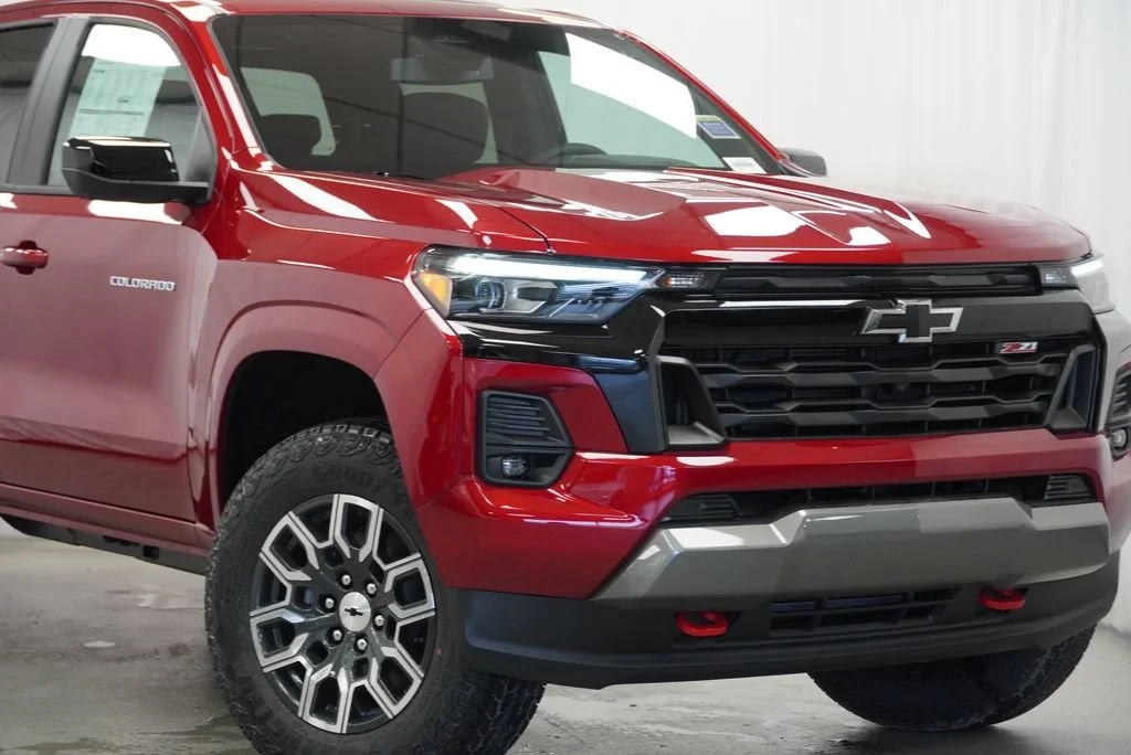 2026 Chevrolet Colorado Z71 - Photo 9
