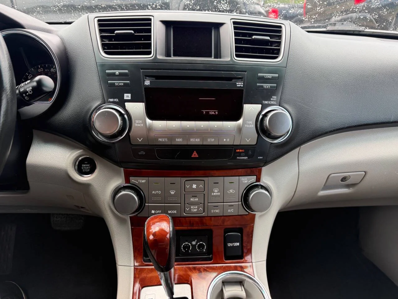 Used 2011 Blue Toyota Limited 4dr SUV image 21