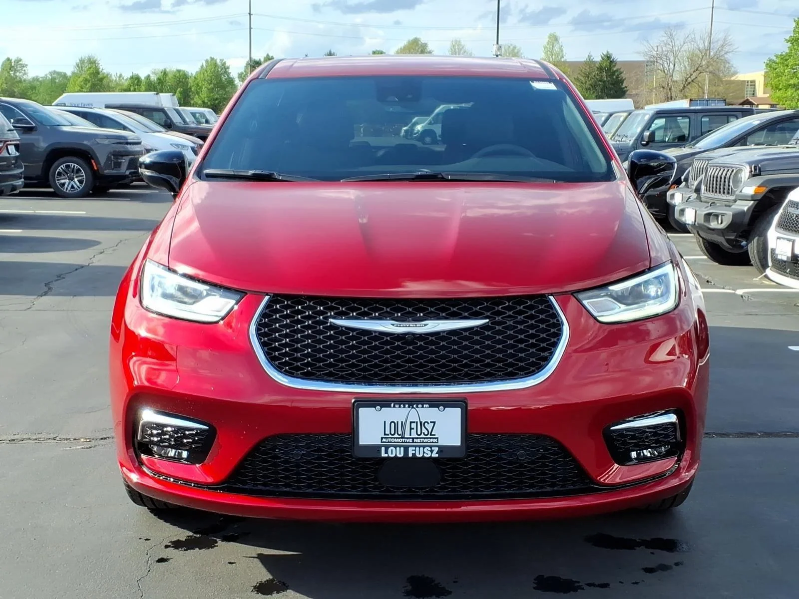 New 2026 Red Hot Pearl-Coat Exterior Paint Chrysler Select image 32