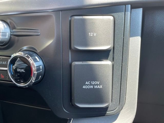New 2026 Carbonized Gray Metallic Ford XLT image 23