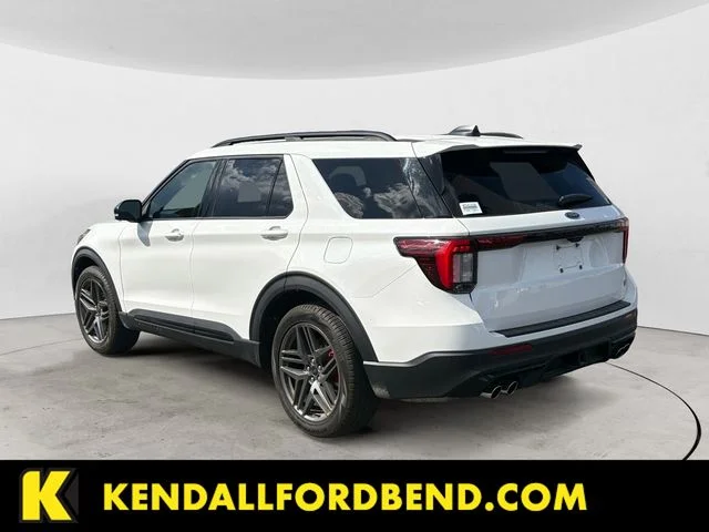 Certified Used 2025  Ford ST image 3