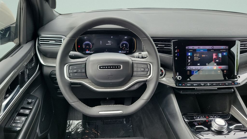 Used 2022 White Jeep Series III image 12