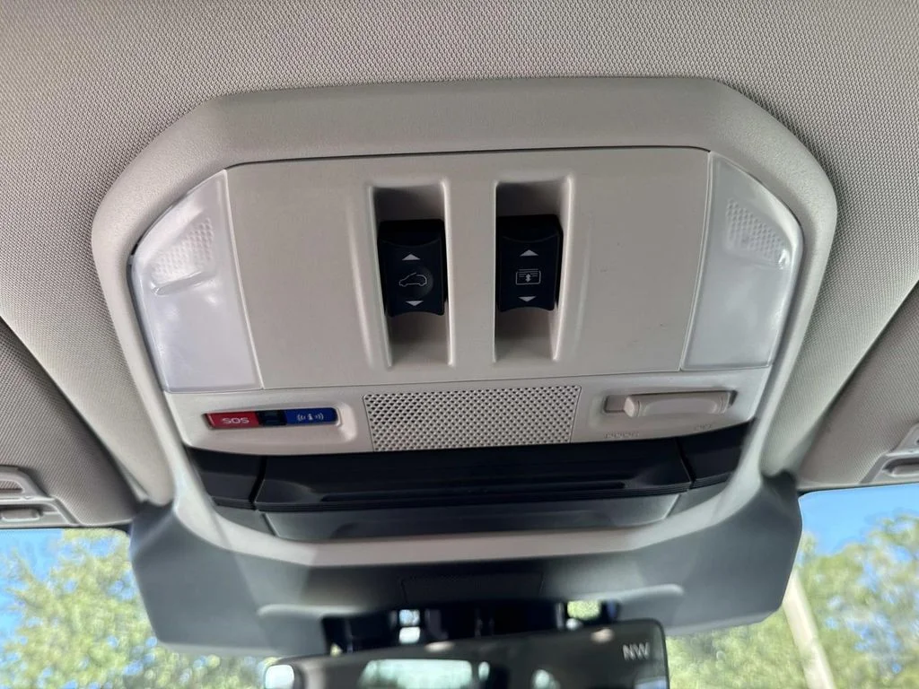 2025 Subaru Ascent Onyx Edition-Touring - Photo 43