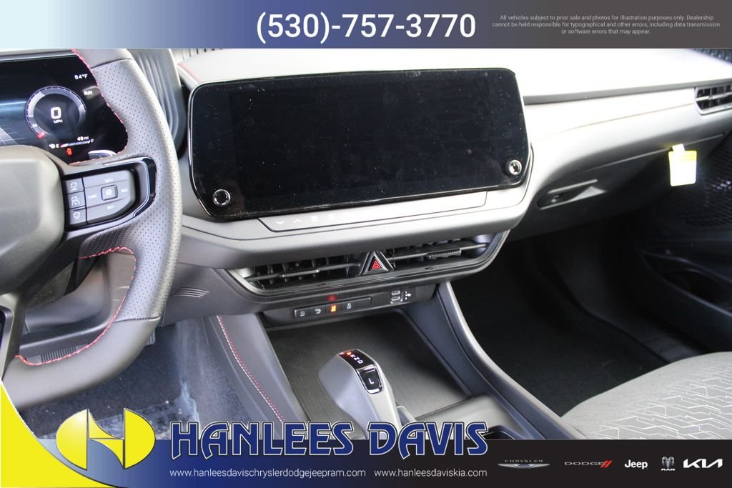 New 2026 Diamond Black Crystal Pearlcoat Dodge R/T image 16