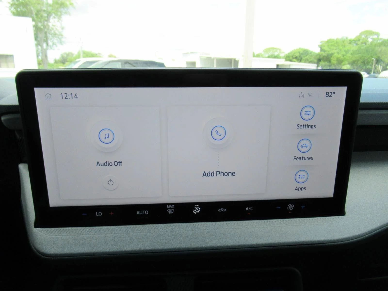 New 2026 Carbonized Gray Metallic Ford XLT image 26