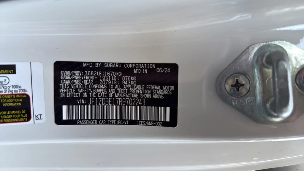 Used 2024 Crystal White Pearl Subaru Limited image 28