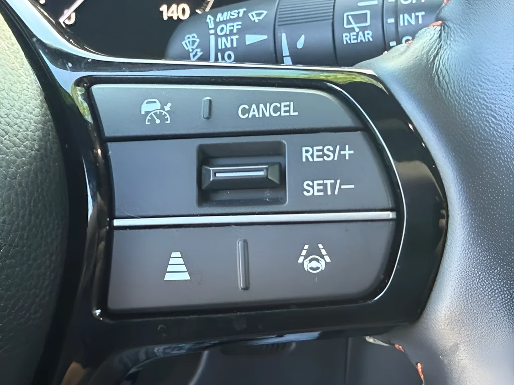 2025 Honda HR-V Sport - Photo 17