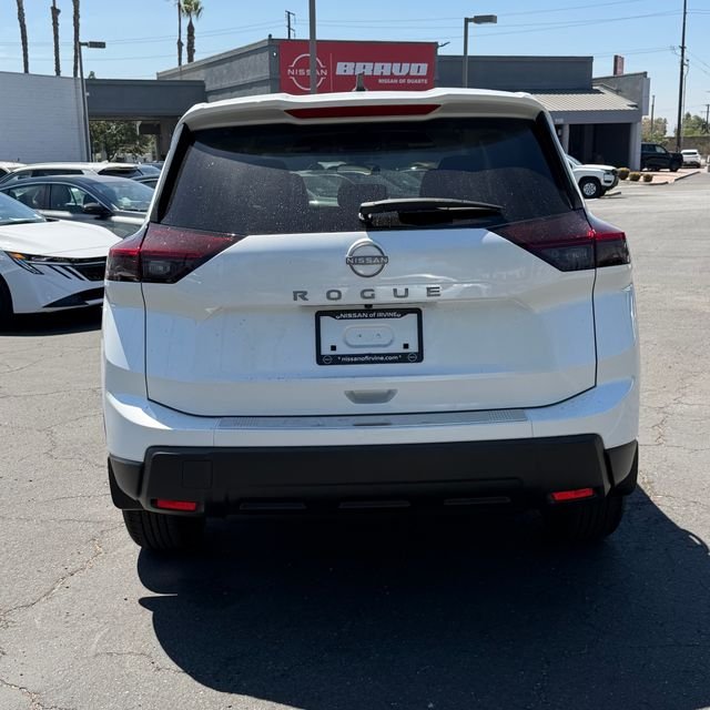 New 2026 Everest White Pearl TriCoat Nissan SV image 6