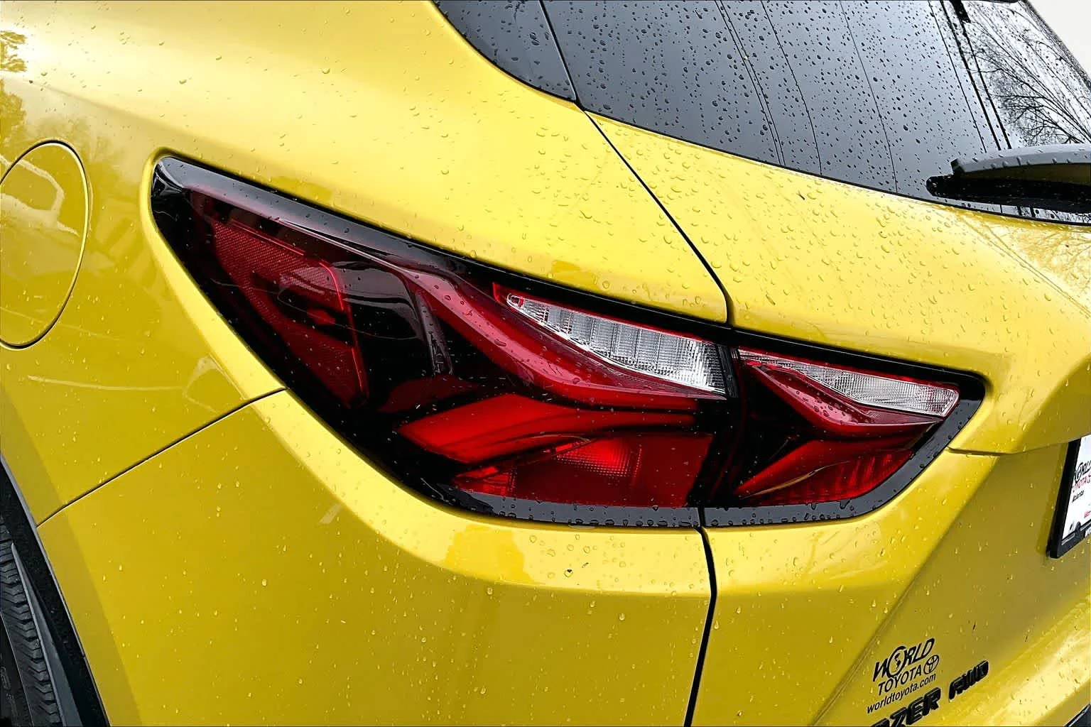 Used 2022 Nitro Yellow Metallic Chevrolet RS image 30