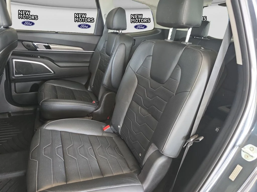 Used 2020 Gray Kia SX image 13
