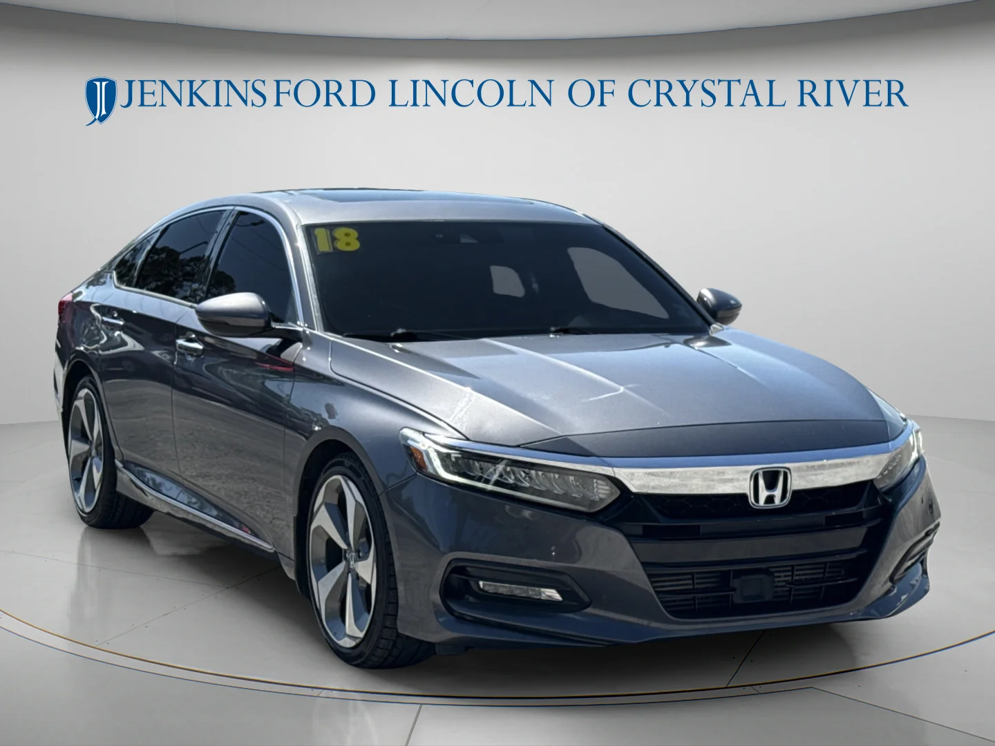 Used 2018 Crystal Black Pearl Honda Touring 2.0T image 15