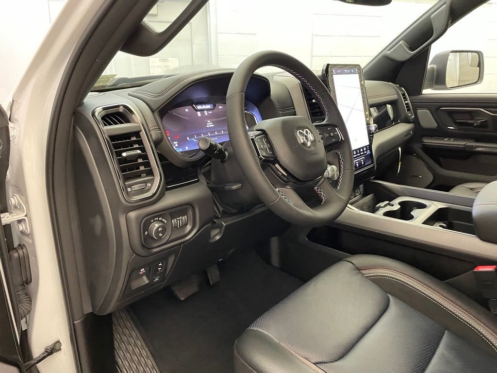 New 2026 Bright White Clear-Coat Exterior Paint RAM Laramie America 250 image 21