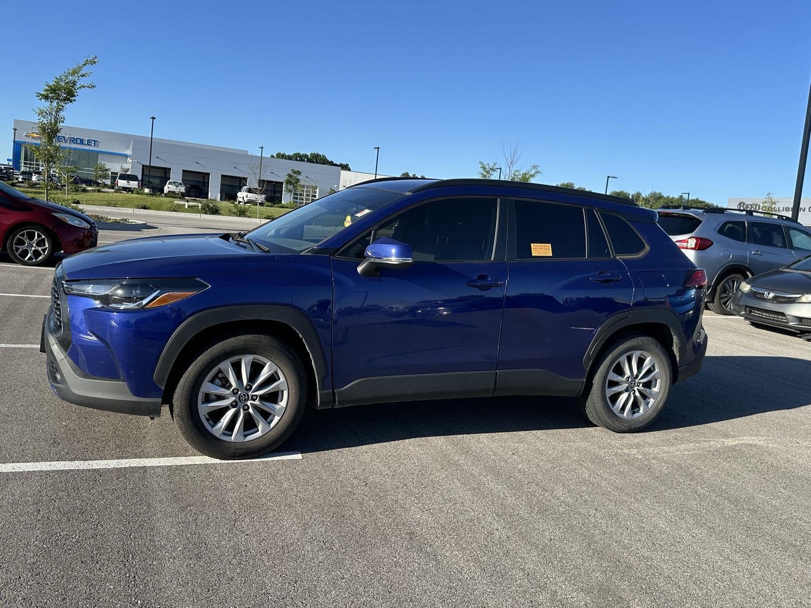 Used 2022 Toyota Corolla Cross LE with VIN 7MUBAABG9NV003284 for sale in Kansas City