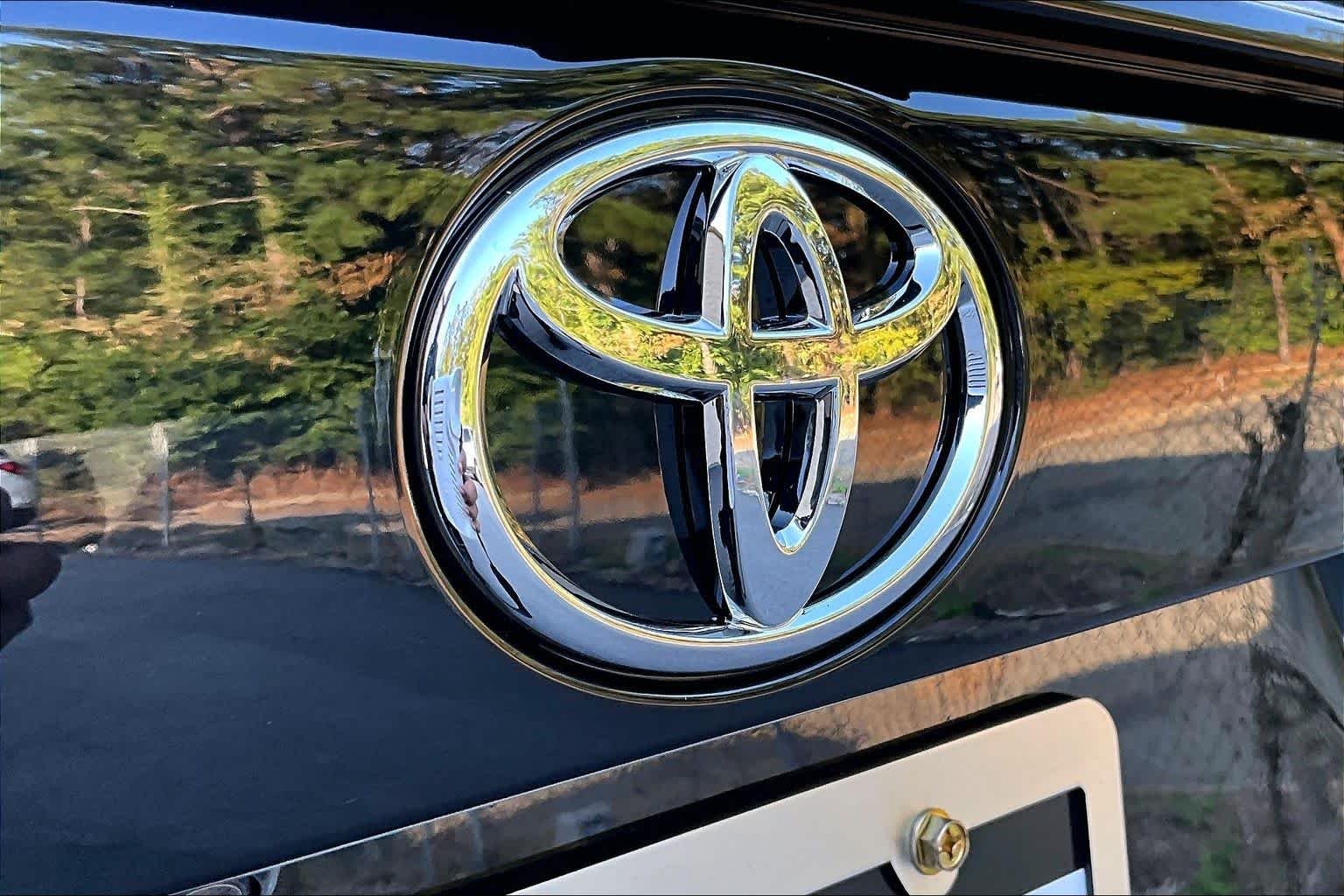 Used 2024 Midnight Black Metallic Toyota Adventure image 31