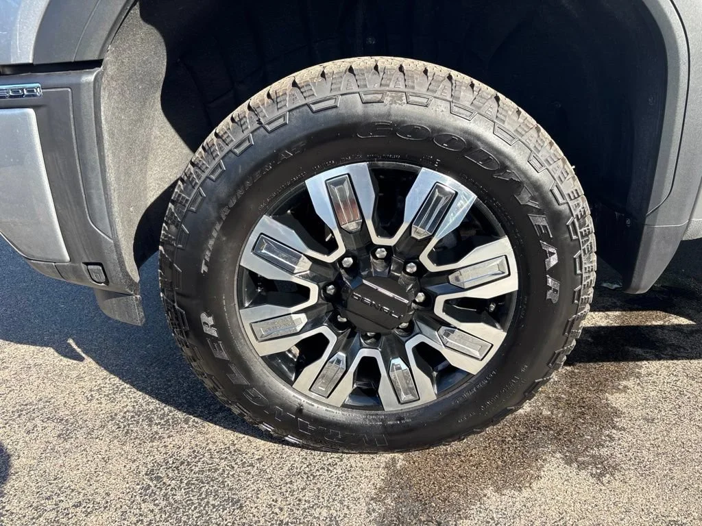2025 GMC Sierra 2500HD Denali - Photo 12