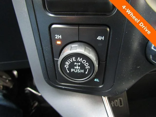 New 2026 Carbonized Gray Metallic Ford XLT image 51