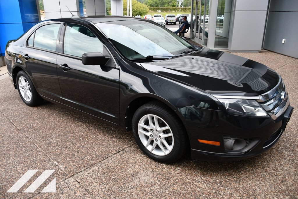 Used 2012 Gray Ford S image 10