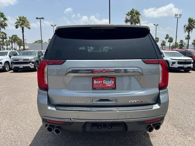 Used 2024 Sterling Metallic GMC AT4 image 6