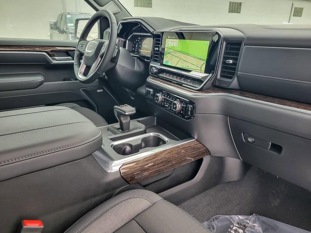 2026 GMC SIERRA - Image 18