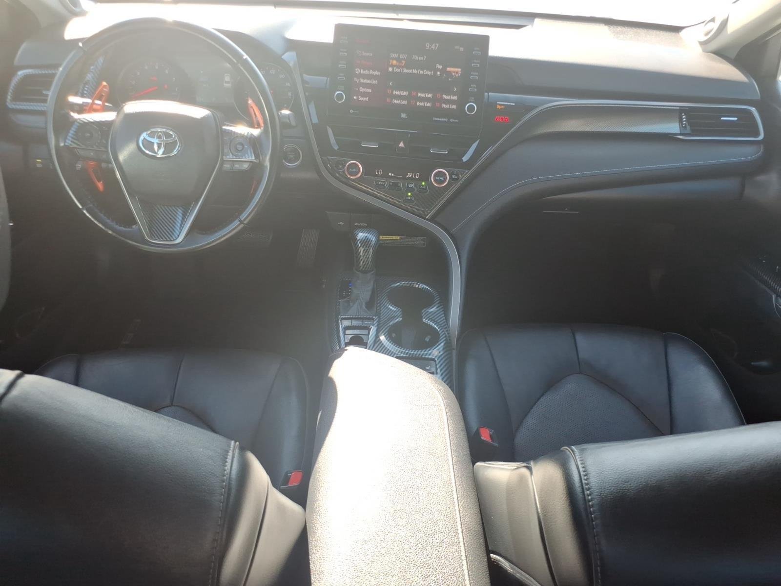 Used 2021 Wind Chill Pearl Toyota XSE image 22