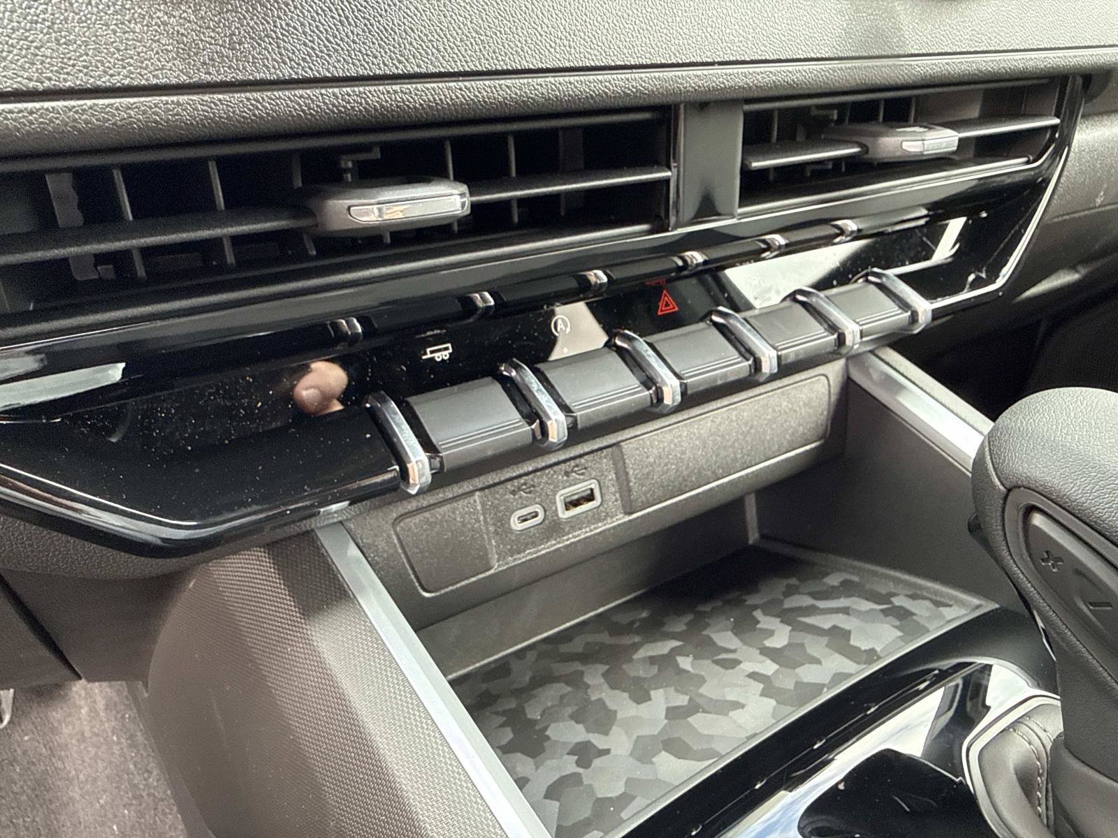 2026 Chevrolet Colorado Work Truck - Photo 26