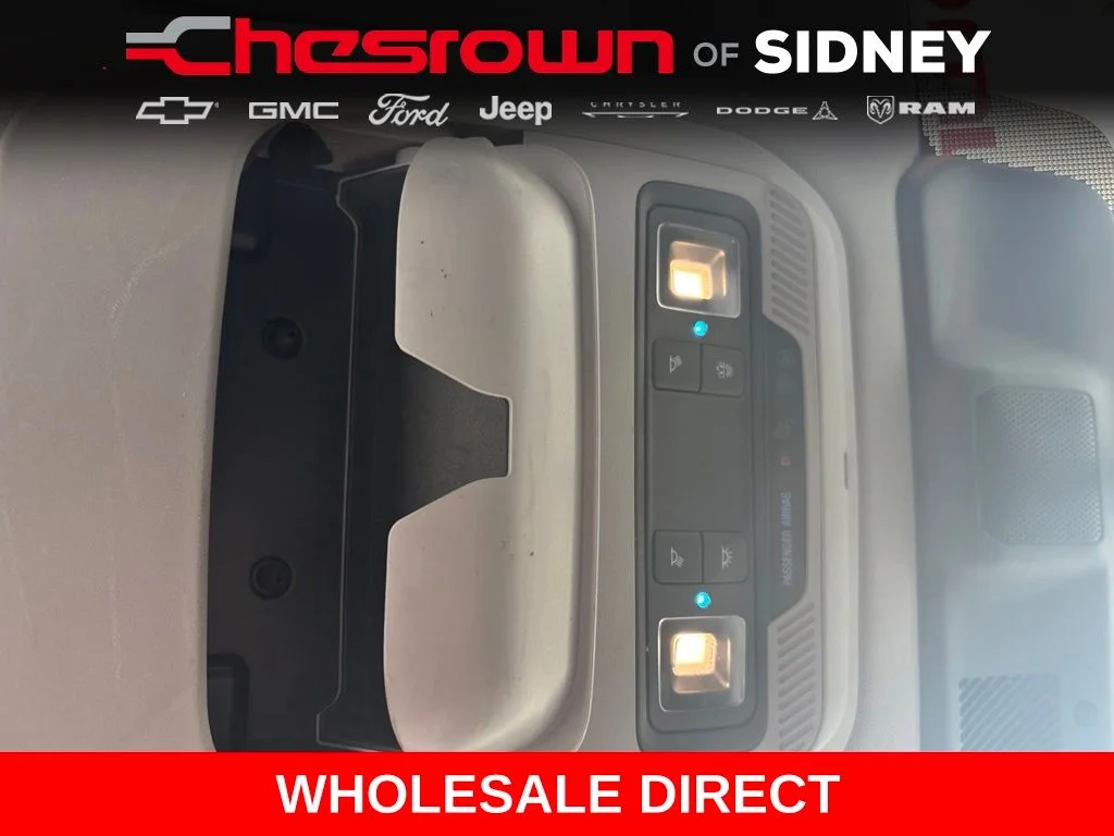 Used 2021 White Ford XL image 24