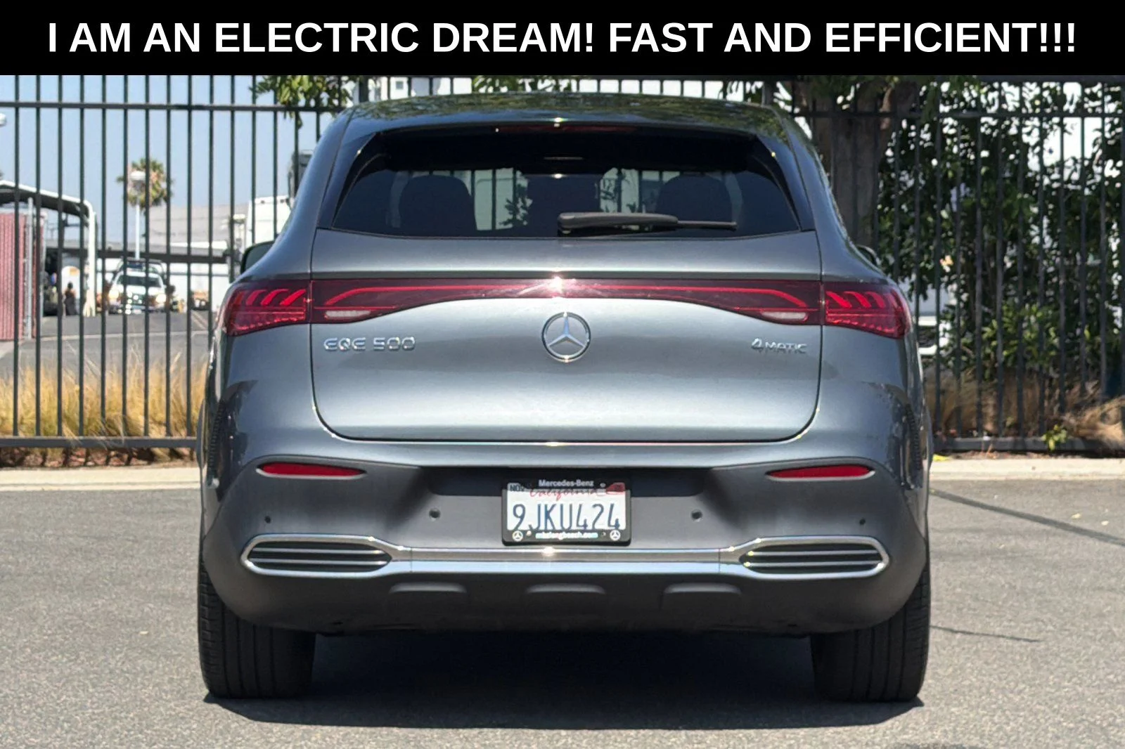 Certified Used 2023 Gray Mercedes-Benz 500 SUV image 5