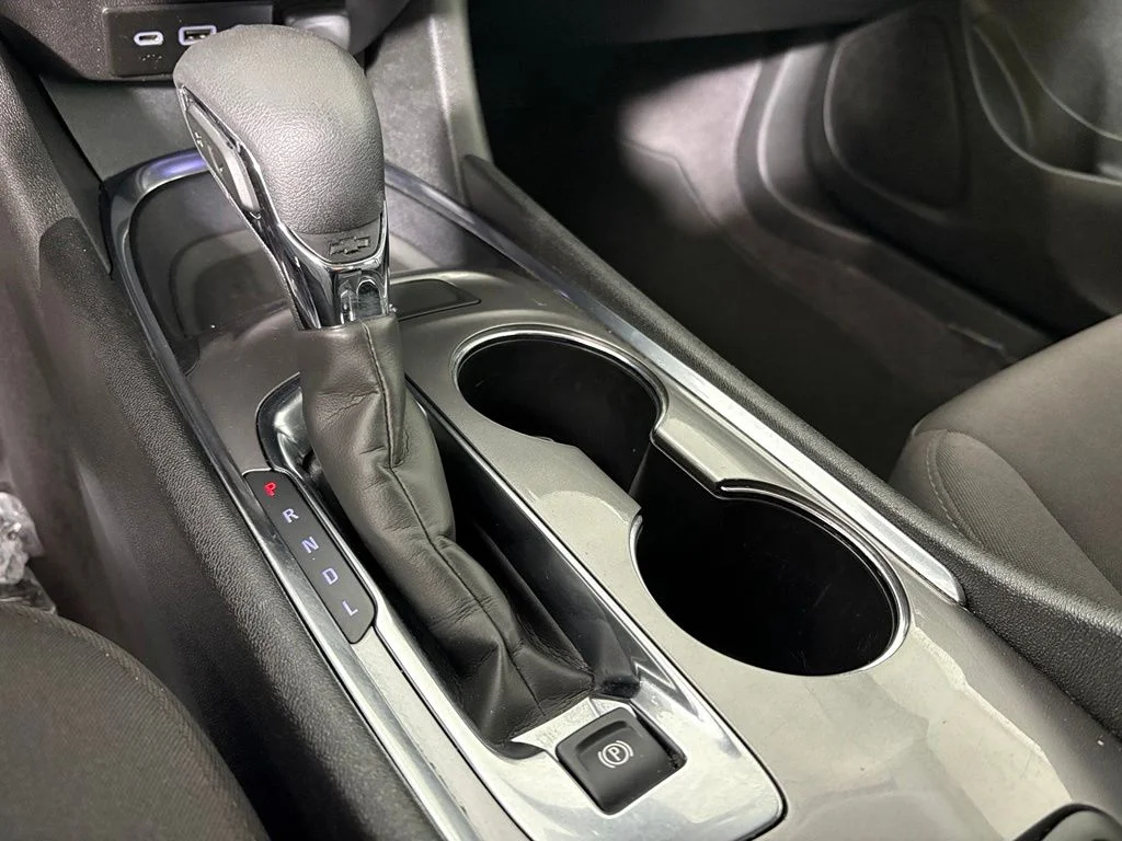 Used 2023 Gray Chevrolet LT image 33