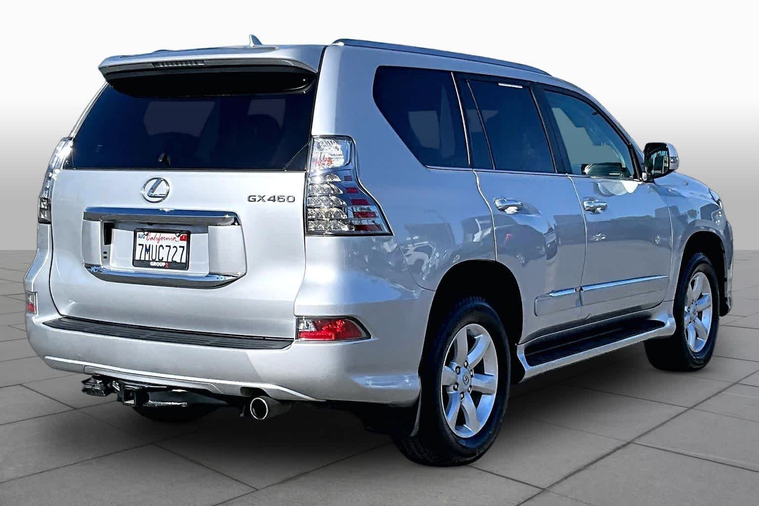 Used 2015 Silver Lining Metallic Lexus  image 12