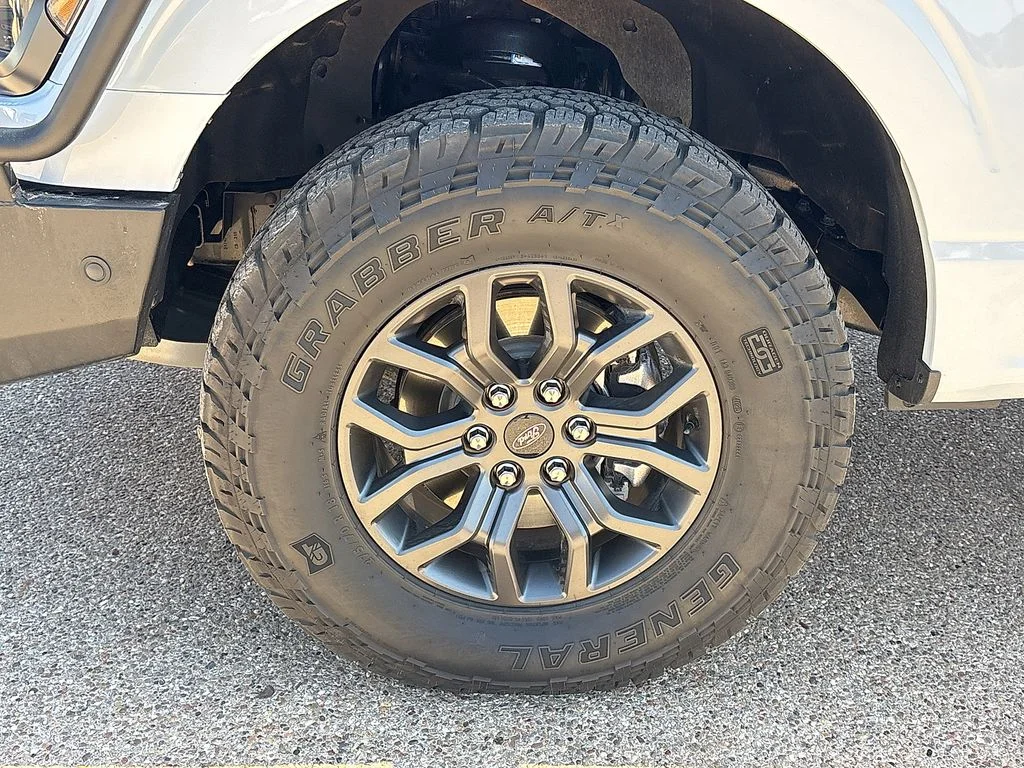 Used 2025 White Ford Tremor image 14