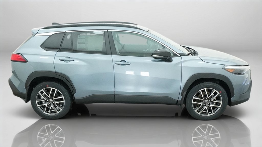New 2026 Celestite Toyota XLE image 7