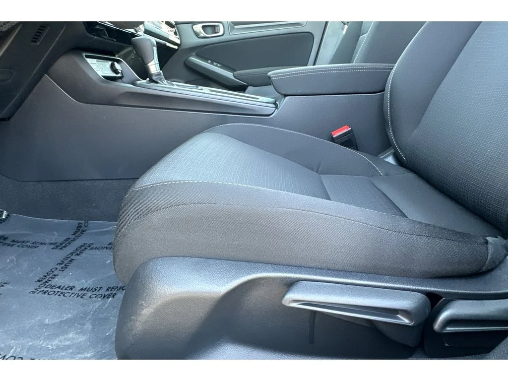 Certified Used 2026 Meteorite Gray Metallic Honda LX image 13