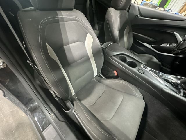 Used 2023 Black Chevrolet 1LT image 32