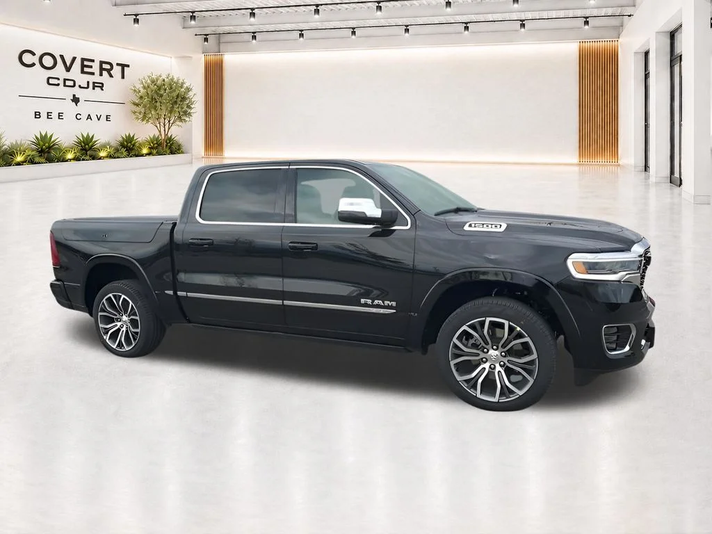 New 2026 Diamond Black Crystal Pearl-Coat Exterior Paint RAM Tungsten image 16