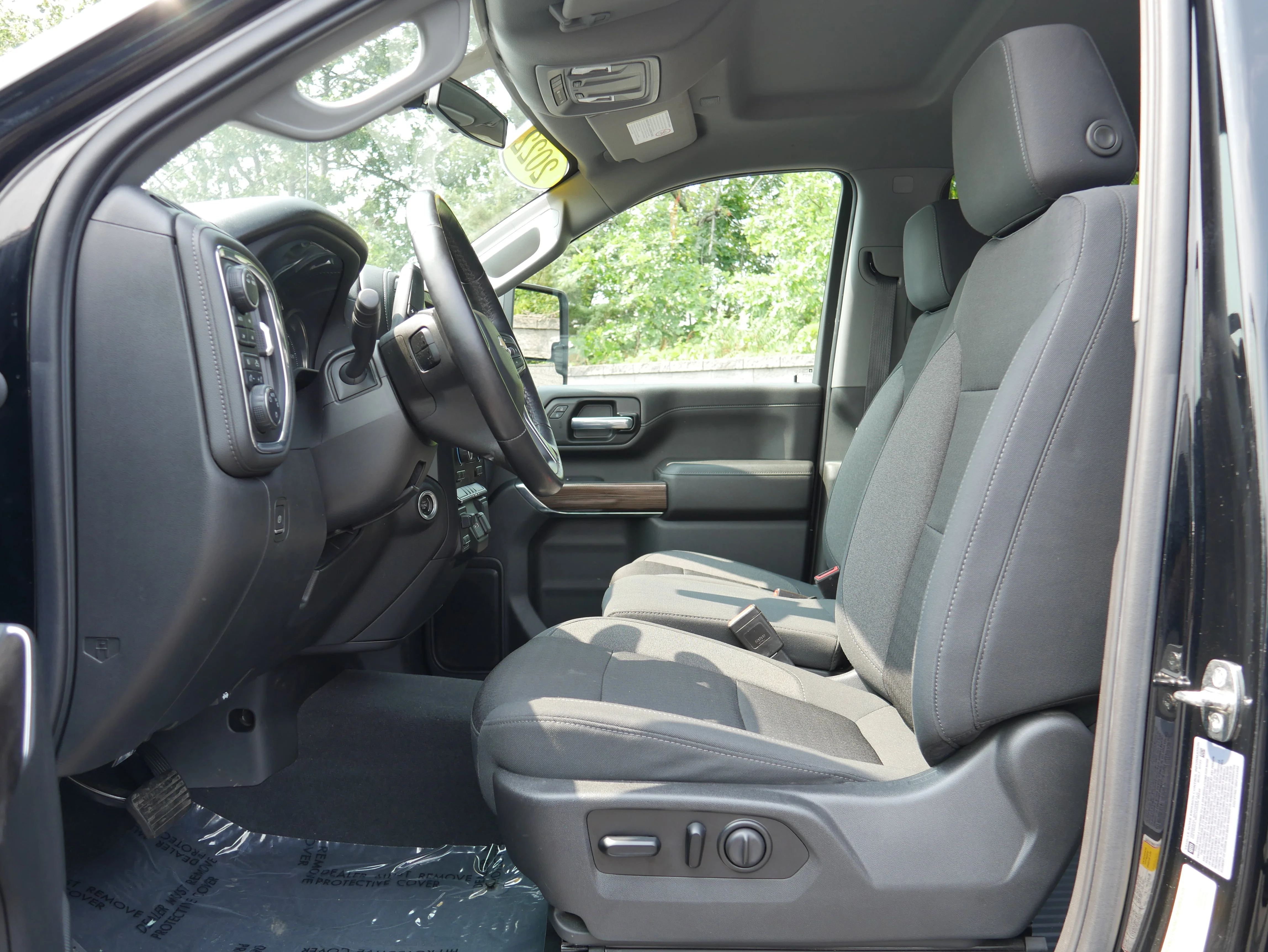 2022 Chevrolet Silverado 2500HD LT - Photo 14