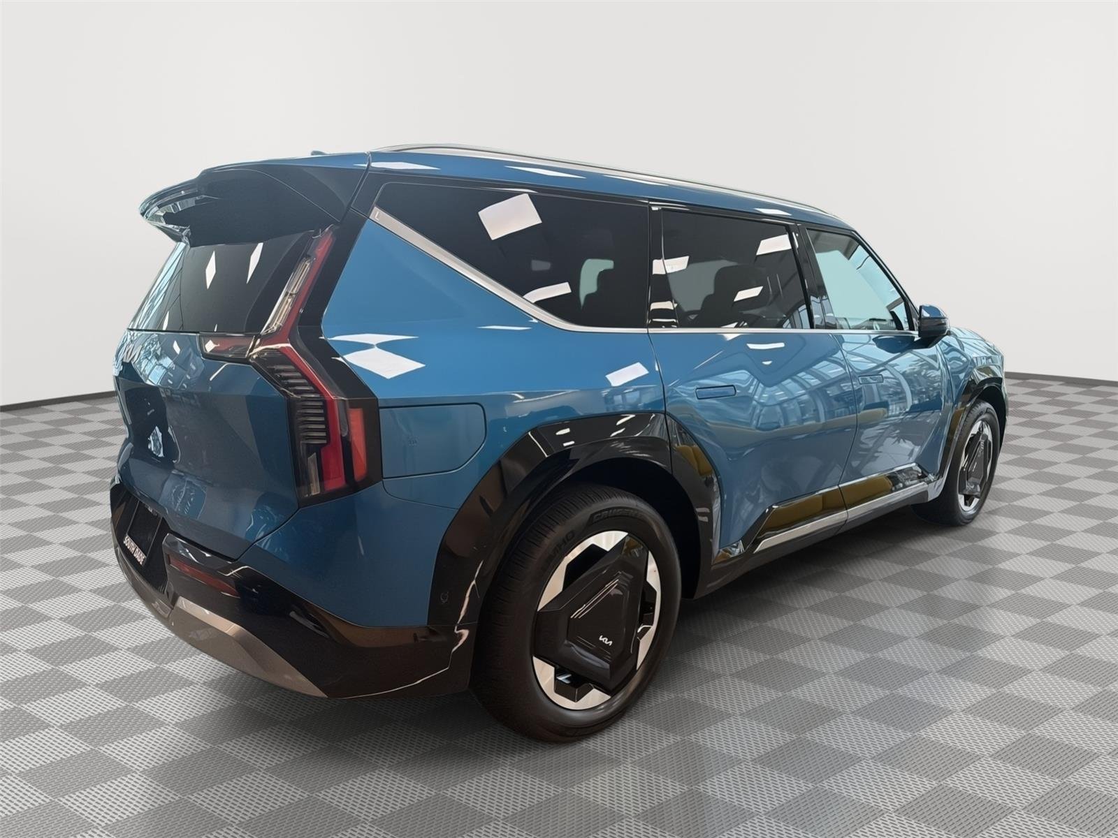 New 2026 Ocean Blue Kia Land image 4