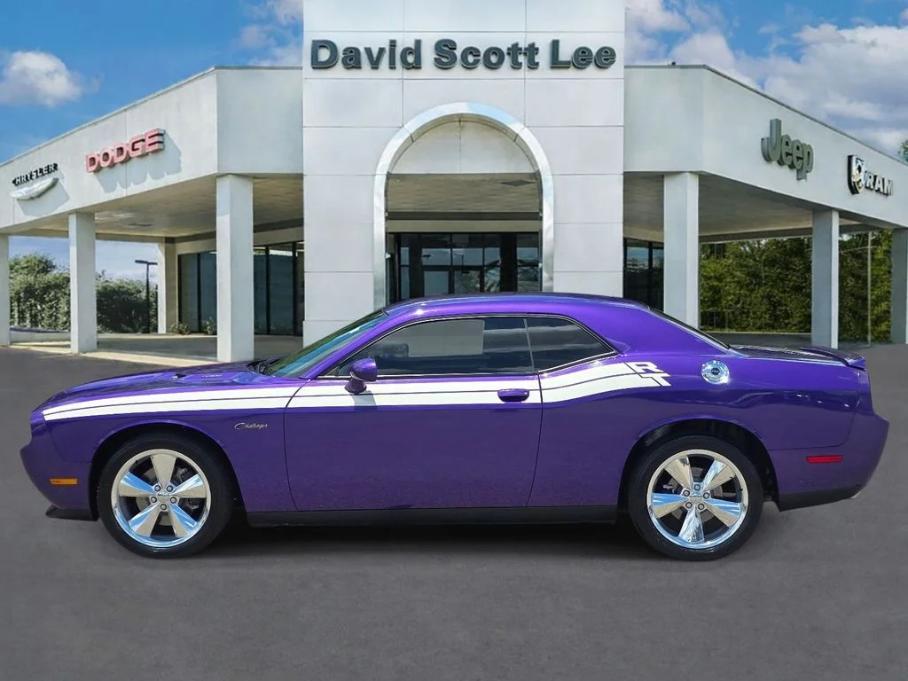 Used 2014 Purple Dodge R/T image 9