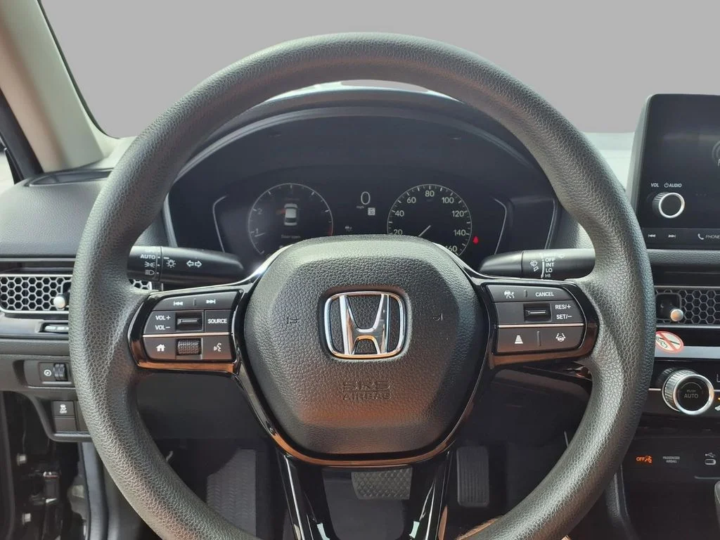 Used 2025 Silver Honda LX image 14
