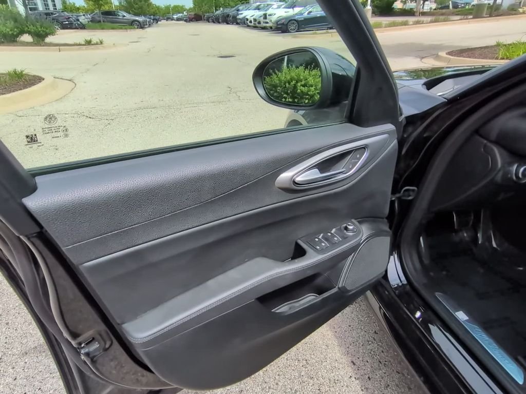 Used 2024 Black Alfa Romeo Veloce image 9