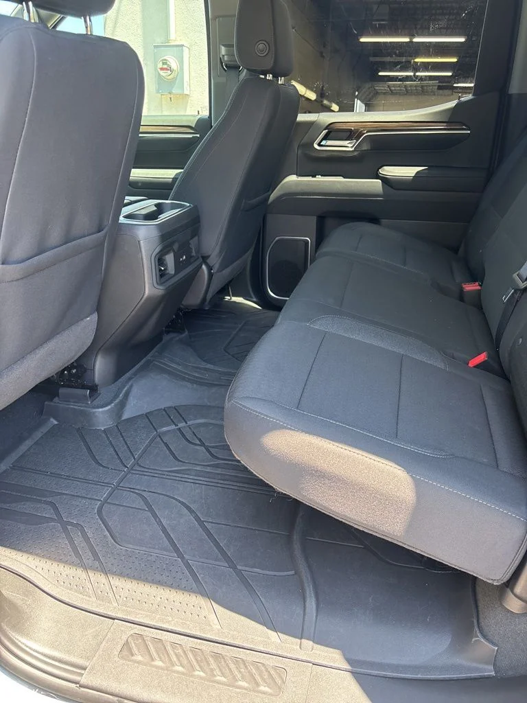 Used 2025 Gray Chevrolet RST image 17
