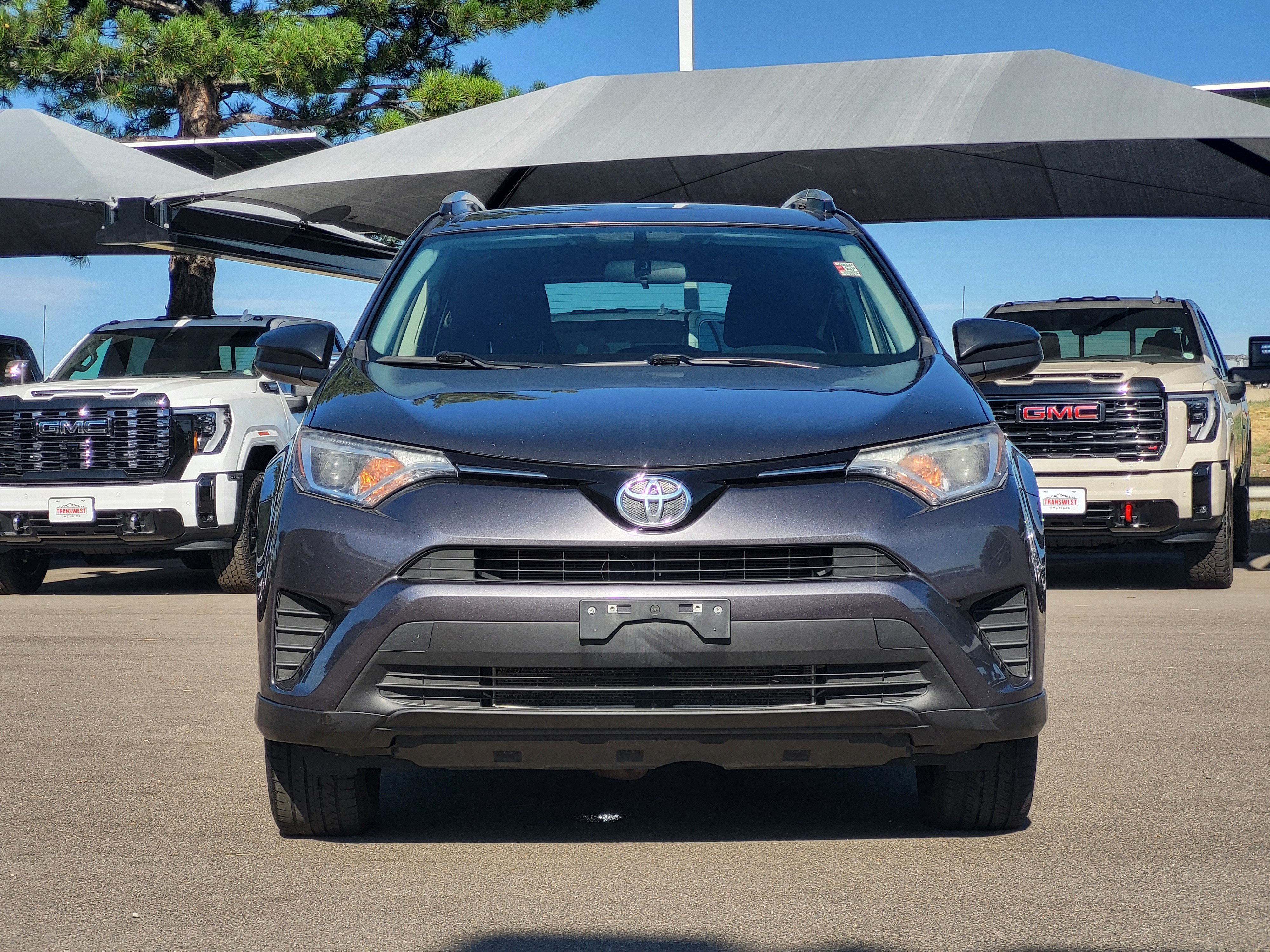 Used 2016 Toyota RAV4 LE with VIN JTMBFREV2GJ100136 for sale in Henderson, CO