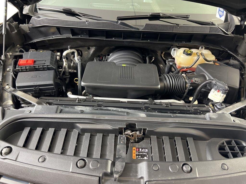 Used 2022 Black Chevrolet RST image 18