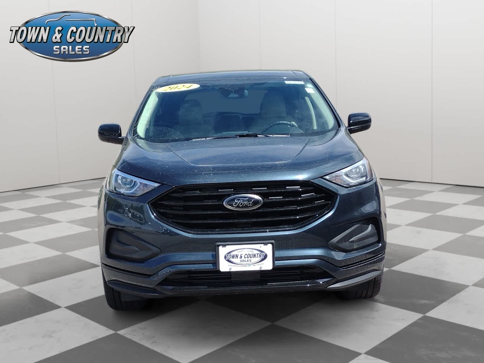 New 2024 Stone Blue Metallic Ford SE image 2