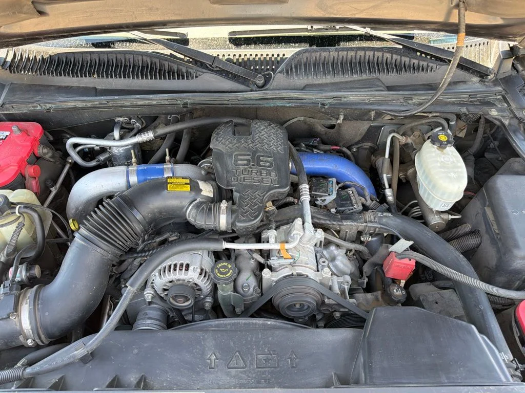 Used 2003 Gray Chevrolet LT image 11