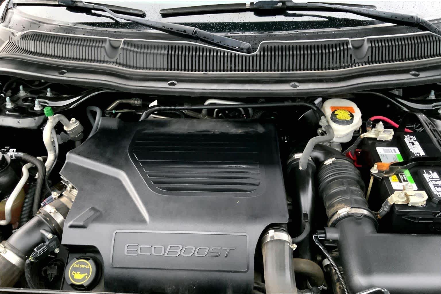 Used 2019 Magnetic Metallic Ford Sport image 29