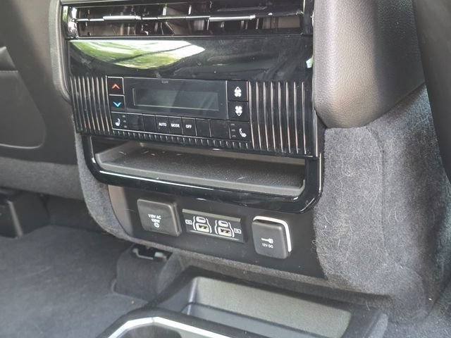New 2026 Silver Zynith Jeep Limited Altitude image 38