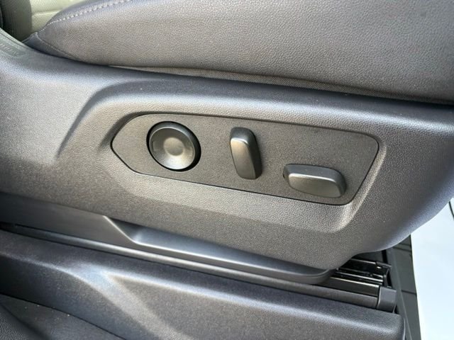 Used 2025 Black Chevrolet ZR2 image 30