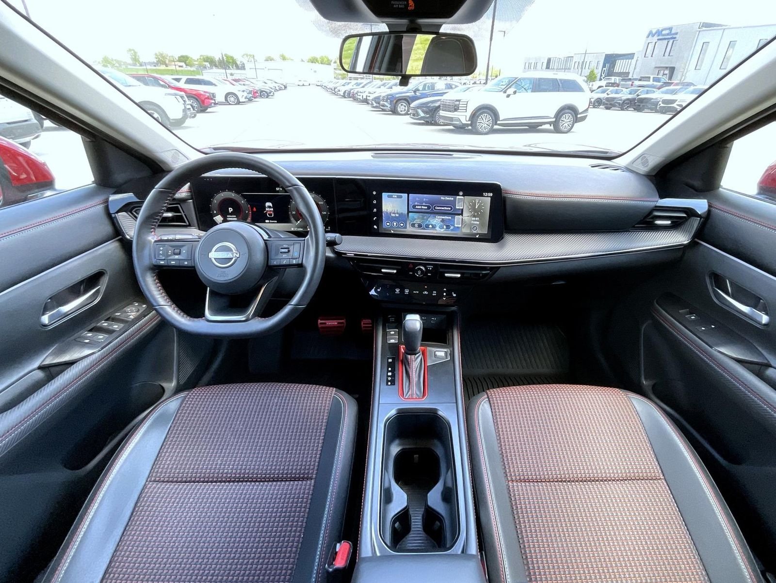 Used 2025 Red Nissan SR image 15